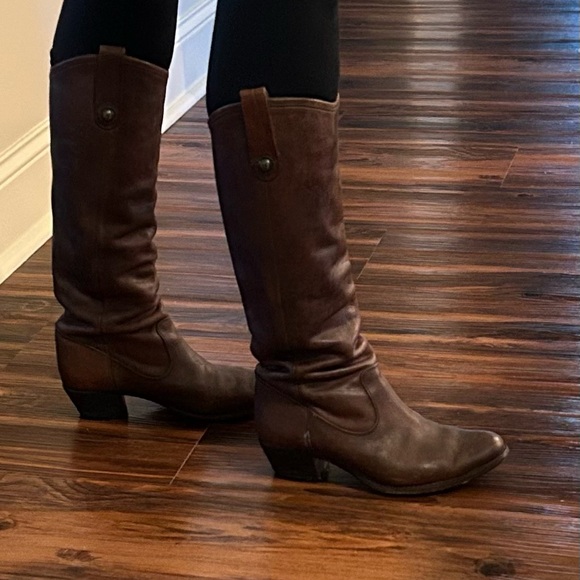 Frye Jackie Women's 6.5 B Tall Riding Boots Brown Brass Frye Button 76575 - Picture 2 of 12